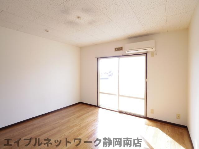 居室・リビング　ゆったり過ごせるリビングです