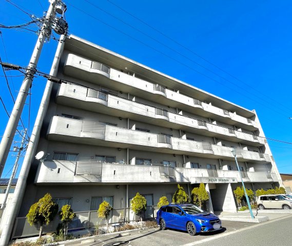 ロイヤル芝原北館の建物外観