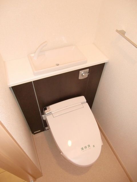 【栗東市下鈎のマンションのトイレ】
