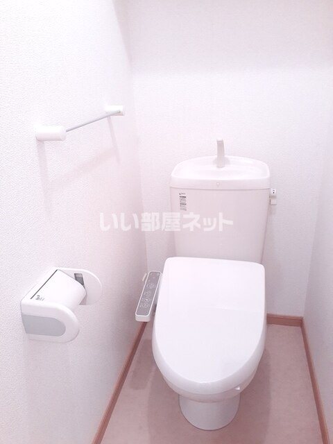 【鹿児島市春山町のアパートのトイレ】