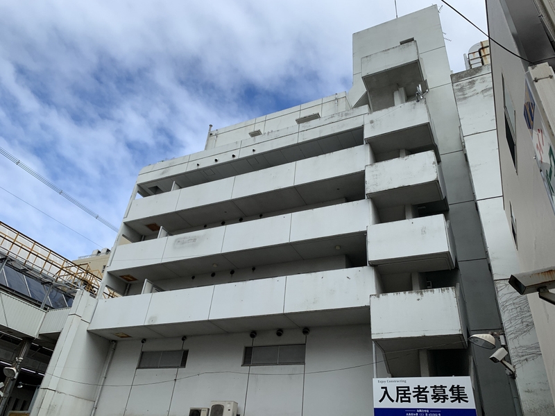 姫路市西二階町のマンションの建物外観