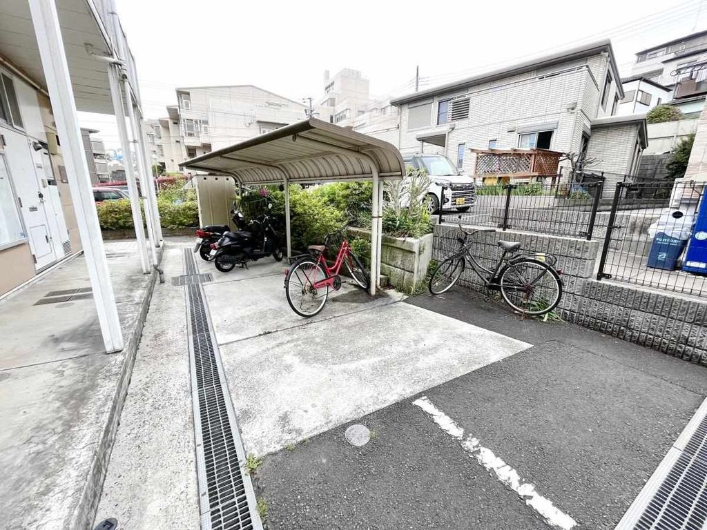 その他共有部分　駐車場
