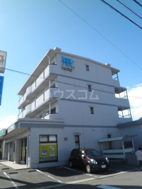 四日市市茂福町のマンションの建物外観