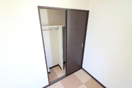 収納　大切な衣類を収納出来るクローゼットを完備！