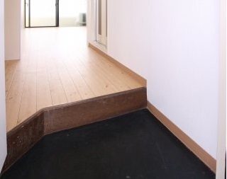 【神戸市垂水区塩屋町のマンションのバルコニー】