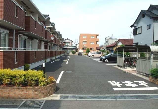 【桶川市北のアパートの駐車場】