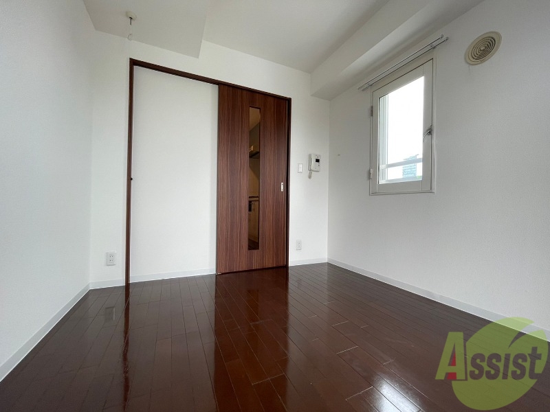 居室・リビング　広くてキレイなお部屋が広がっていて、充実した生活が送れそう。