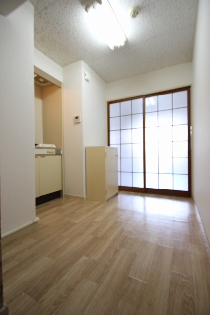 居室・リビング　別号室の写真です。