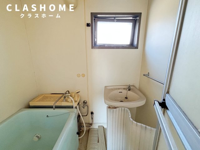 バス・シャワールーム　同物件の別部屋になります。