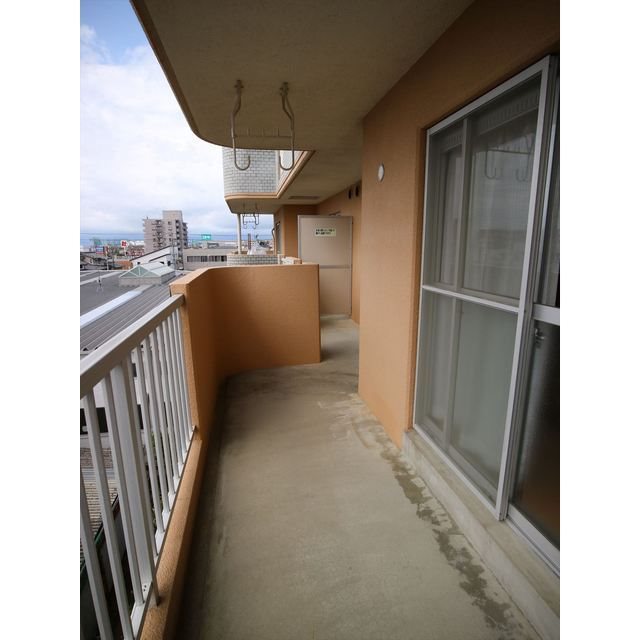 バルコニー　※