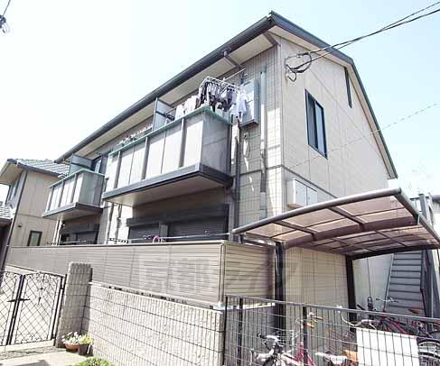 建物外観　住宅街にあるハイツです！