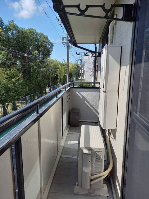 バルコニー　バルコニー