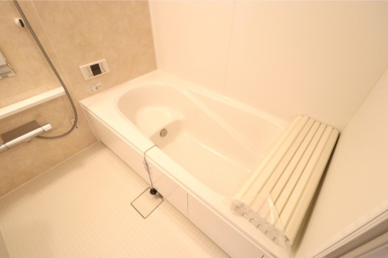 バス・シャワールーム　図面と現状に相違がある場合には現状を優先