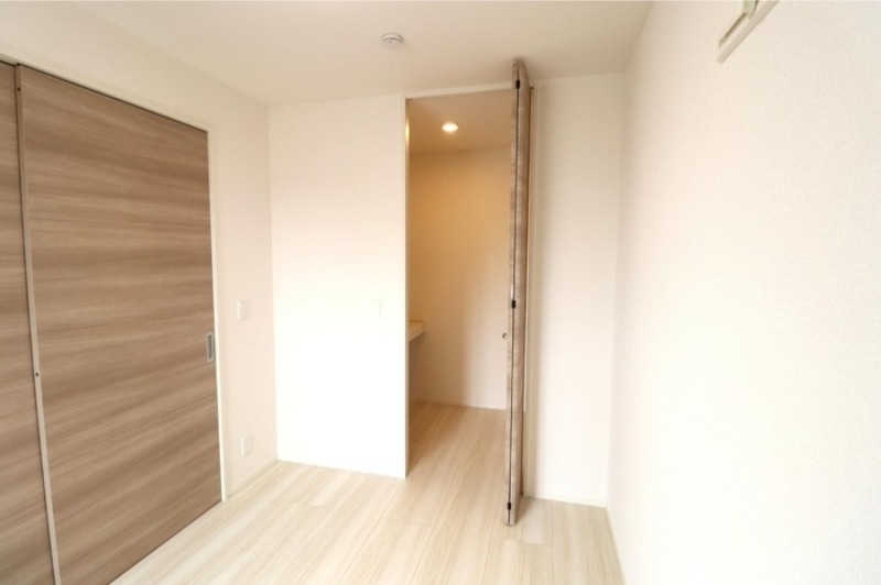 収納　図面と現状に相違がある場合には現状を優先