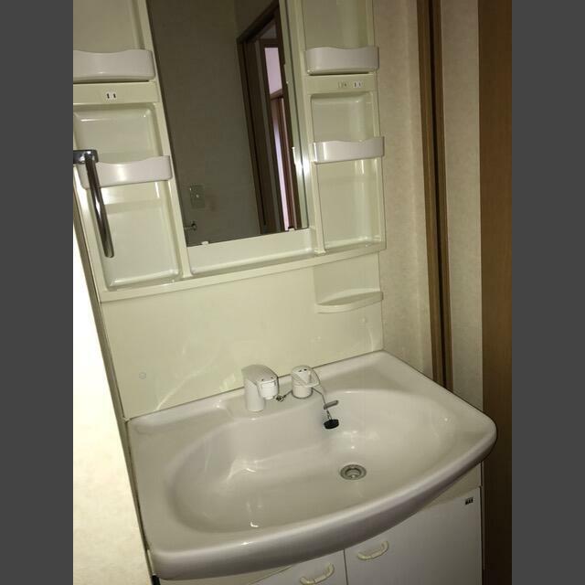 洗面設備　※同じ間取りの別部屋の写真となっております。ご参考ください。