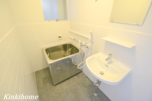 バス・シャワールーム　写真は別のお部屋です。写真は別のお部屋です。