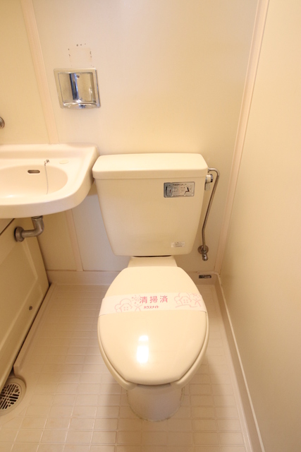 トイレ　トイレ