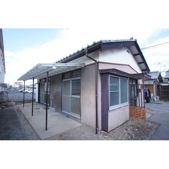 建物外観　９号