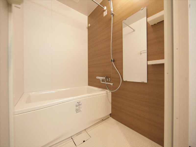 バス・シャワールーム　バスルーム　浴室暖房乾燥機付き