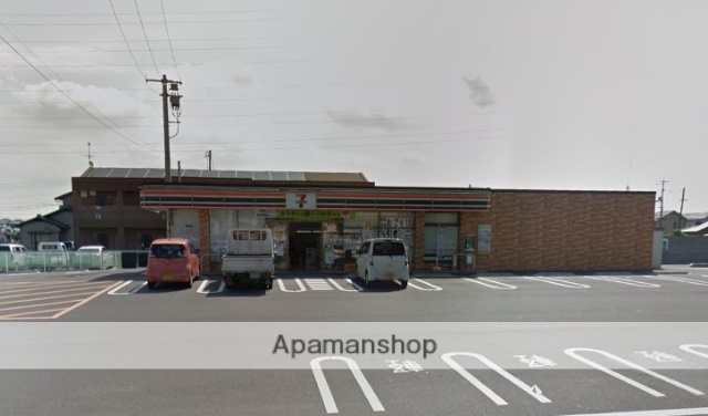 コンビニ　セブンイレブン（コンビニ）まで1026m