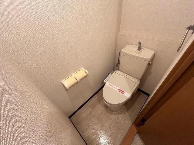 トイレ　シャワー付トイレ