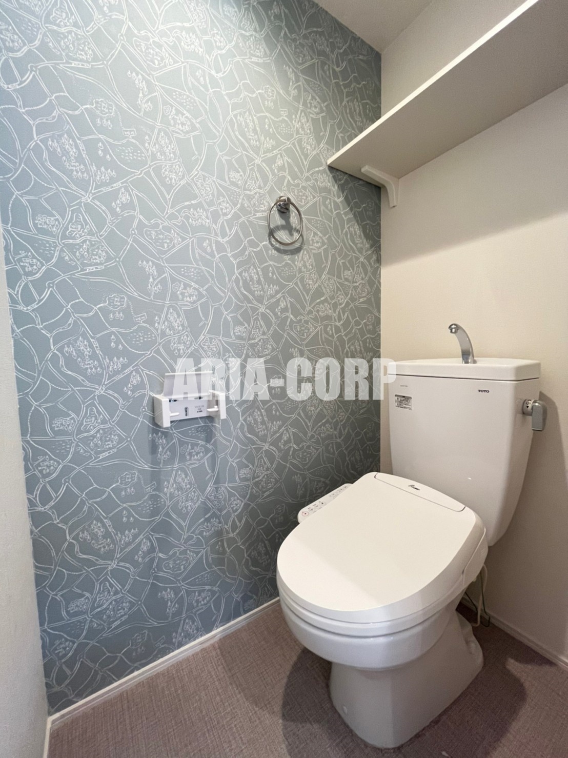 トイレ　温水洗浄便座付きのお手洗い！