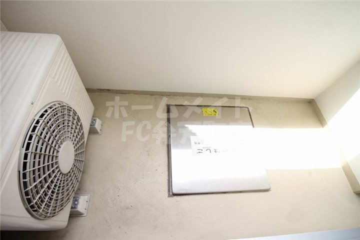 バルコニー　バルコニー付きです