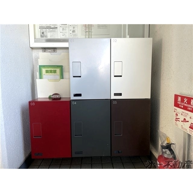 エントランス　宅配ボックス