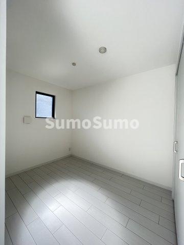 その他部屋・スペース　使い勝手のいい寝室です