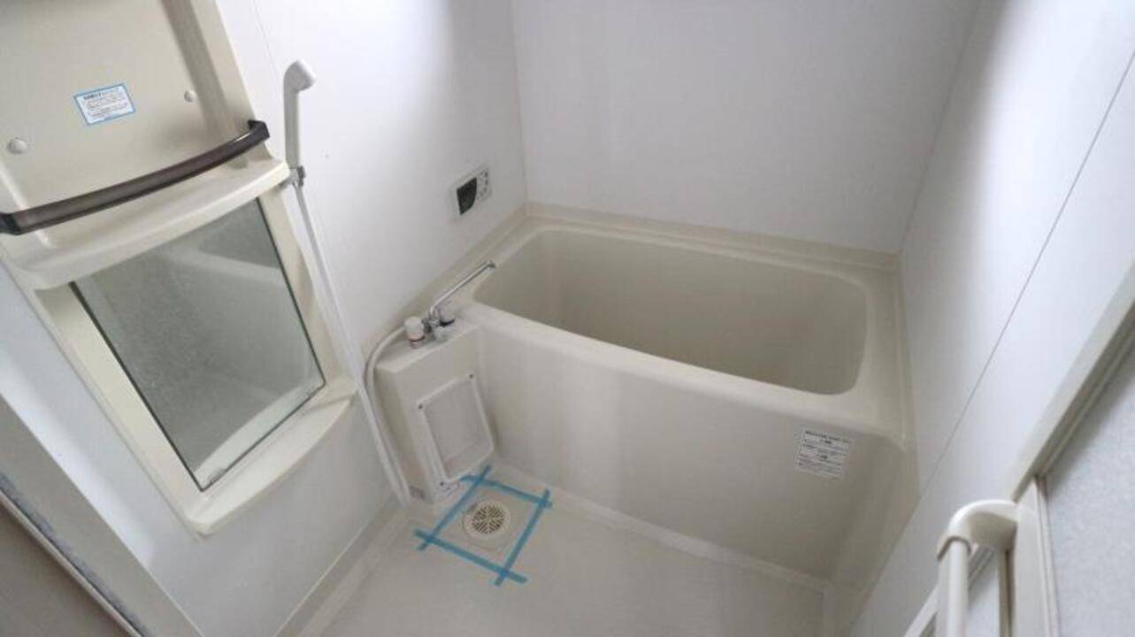 バス・シャワールーム　浴室