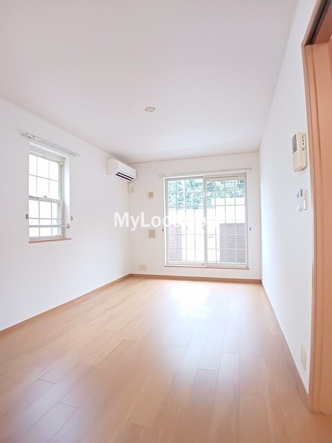 居室・リビング　☆快適なくつろぎ空間です☆