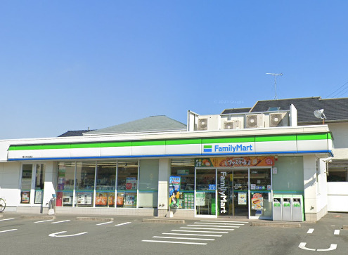 コンビニ　ファミリーマート豊川末広通店（コンビニ）まで604m