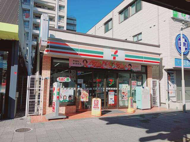 コンビニ　セブンイレブン阪神西宮駅南店様（コンビニ）まで240m