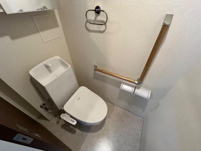 トイレ　シャワー付トイレ