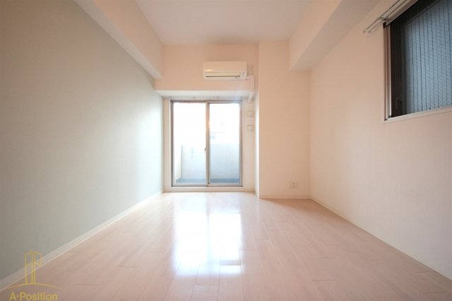 居室・リビング　レジュールアッシュ心斎橋リュクス