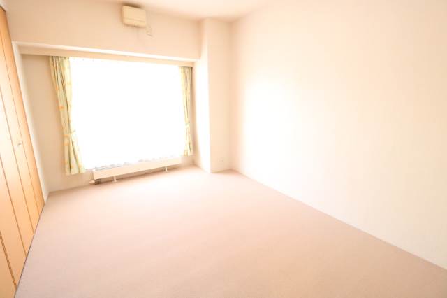 その他部屋・スペース　綺麗な内装の寝室です♪