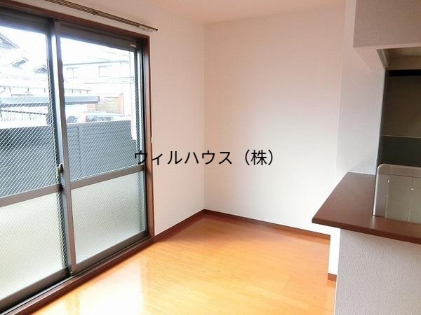 居室・リビング　広々としたリビング！