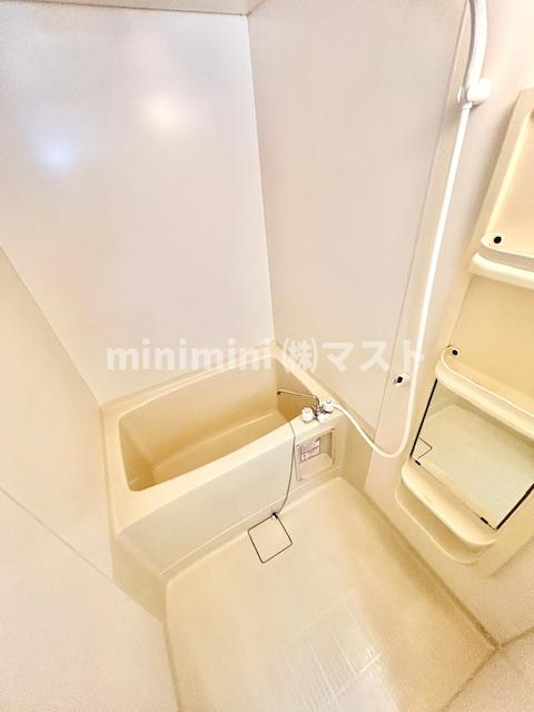 バス・シャワールーム　他号室参考写真です