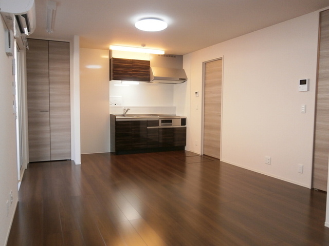 居室・リビング　１０１　ＬＤＫ