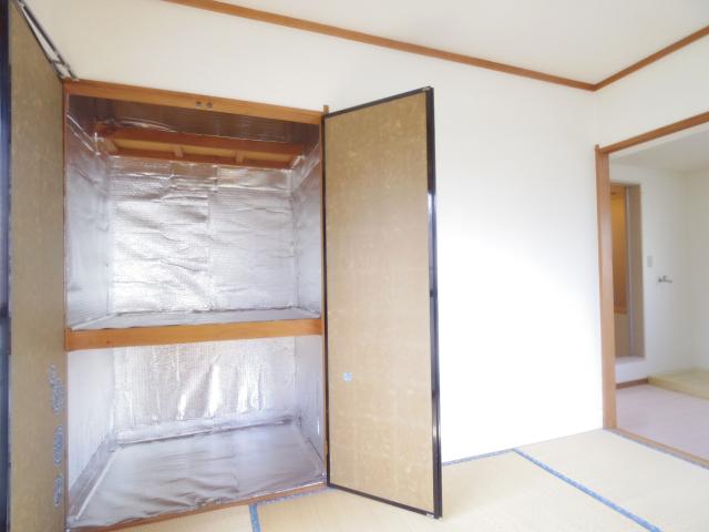 収納　同イメージ反転