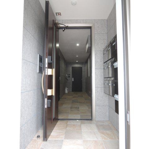 玄関　瑞雪館　文京区白山5