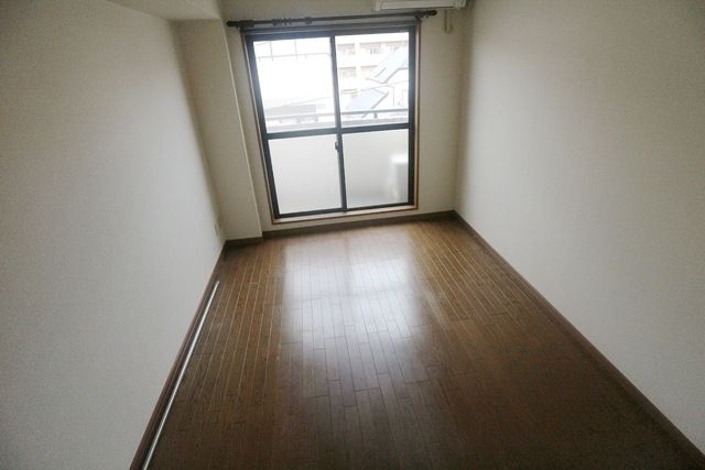 居室・リビング　★居室★クリーニング中