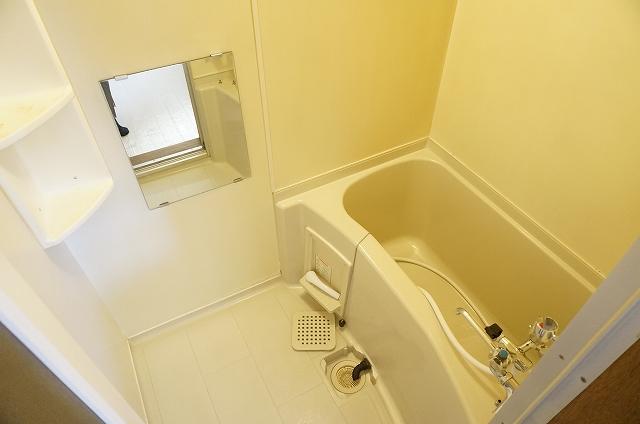 バス・シャワールーム　浴室