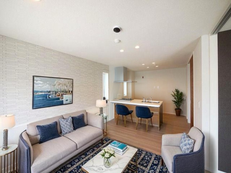 居室・リビング　CGで家具等を配置したもので家具等は含まれません