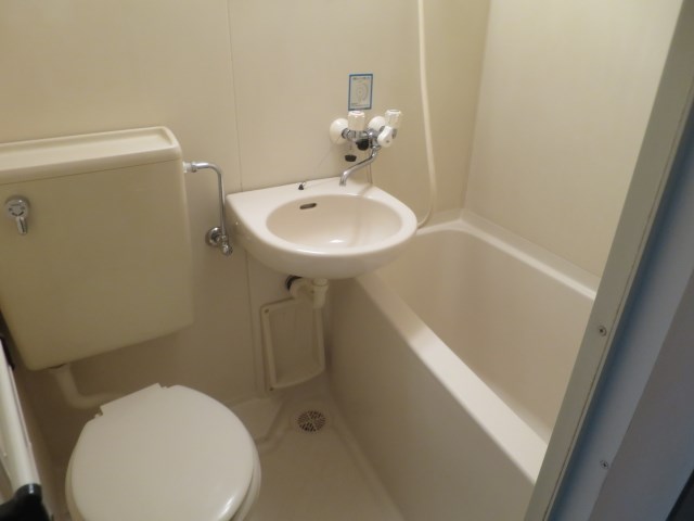 バス・シャワールーム　他のお部屋の参考写真