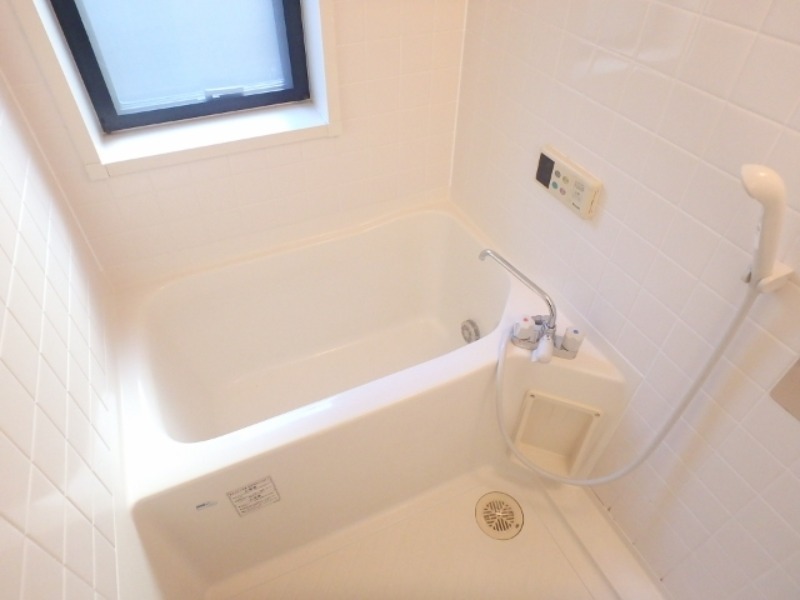 バス・シャワールーム　図面と現状に相違がある場合には現状を優先