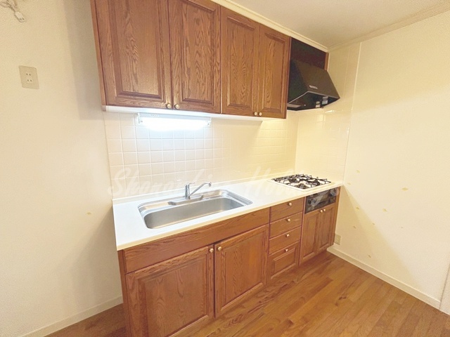 キッチン　同施工物件