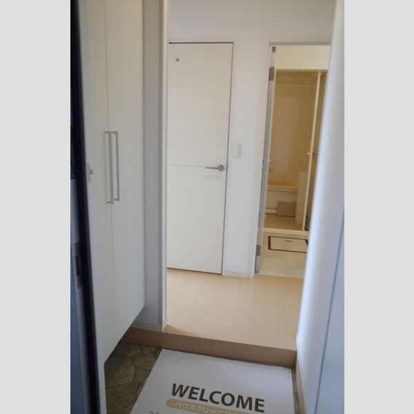 玄関　玄関トール収納