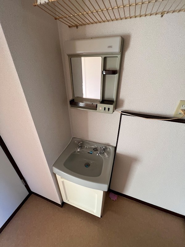 洗面設備　同仕様写真