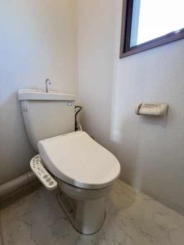 トイレ　シャワー付きトイレ